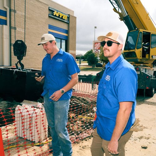 crew-commercial-crane