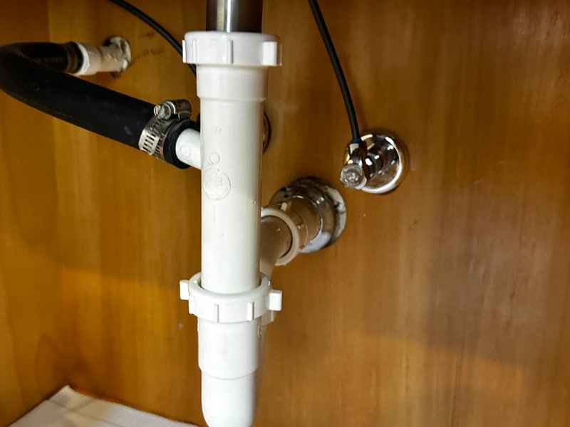 Signs It Is Time to Replace Your Fixtures